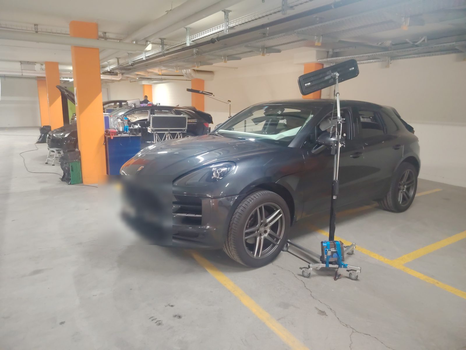 Porsche Macan in officina